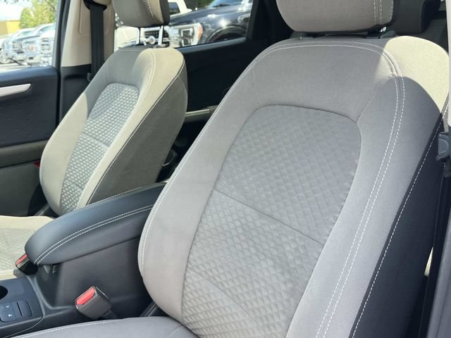 Used 2020 Ford Escape SE FWD image 34