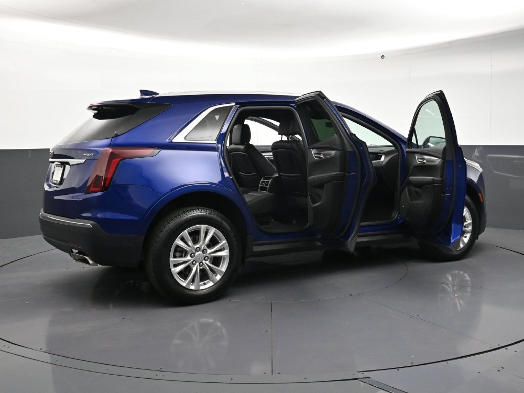 Used 2023 Cadillac XT5 Luxury AWD/4WD image 32