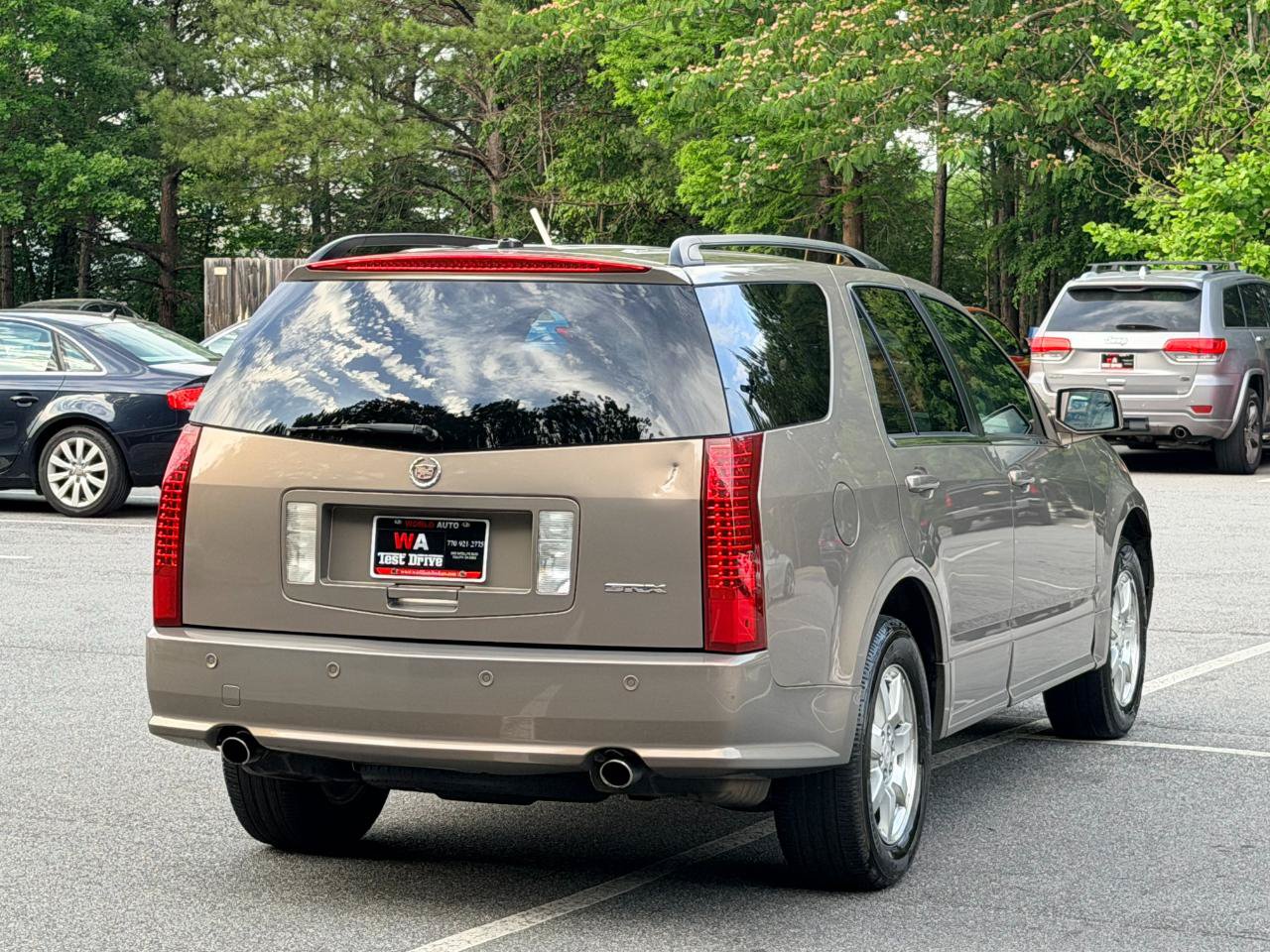 Used 2007 Cadillac SRX RWD image 4