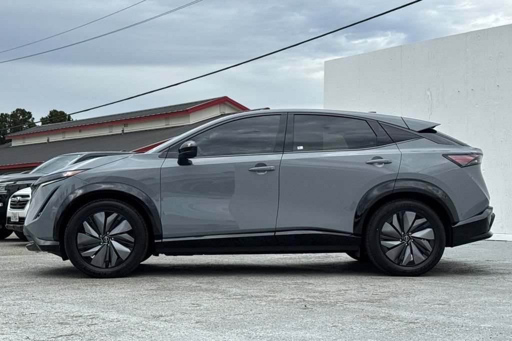 Used 2024 Nissan Ariya AWD image 6