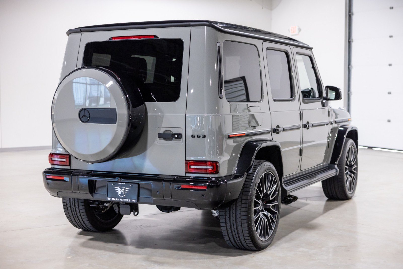 Used 2025 Mercedes-Benz G 63 AMG 4MATIC image 9