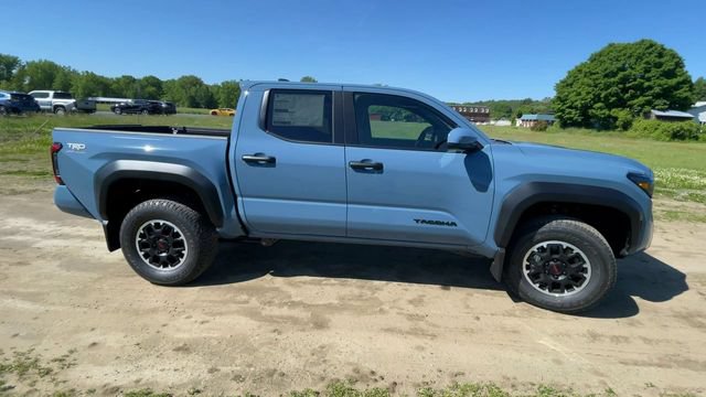 New 2026 Toyota Tacoma TRD Off-Road AWD/4WD image 9