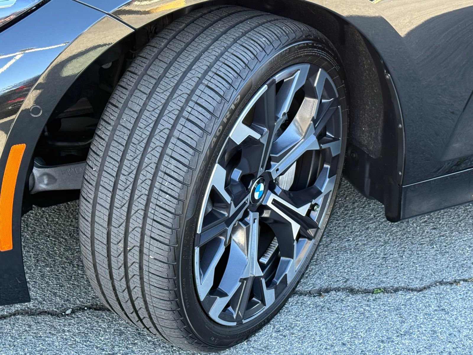 Used 2025 BMW 330i 330i w/ Convenience Package image 18