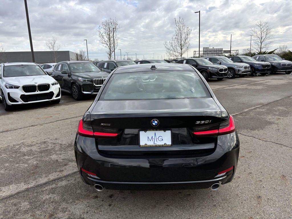Certified 2025 BMW 330i xDrive Sedan image 6
