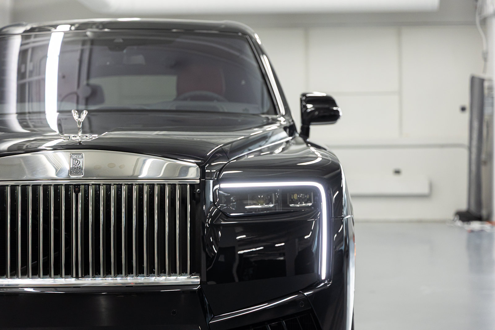 New 2027 Rolls-Royce Cullinan AWD/4WD image 8