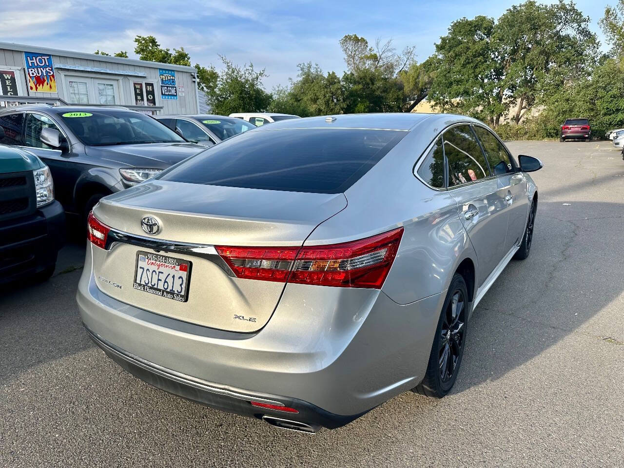 Used 2016 Toyota Avalon XLE FWD image 7