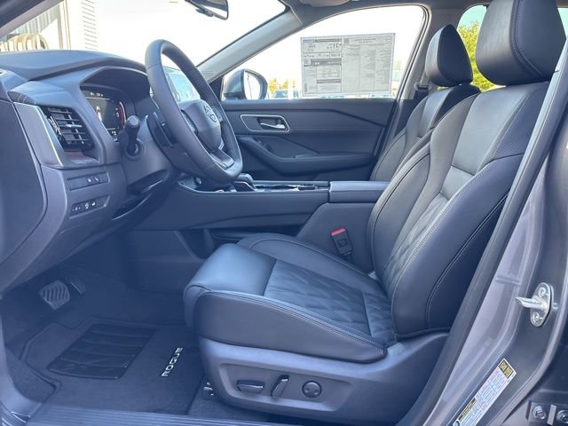 New 2026 Nissan Rogue Platinum w/ Platinum Premium Package image 12