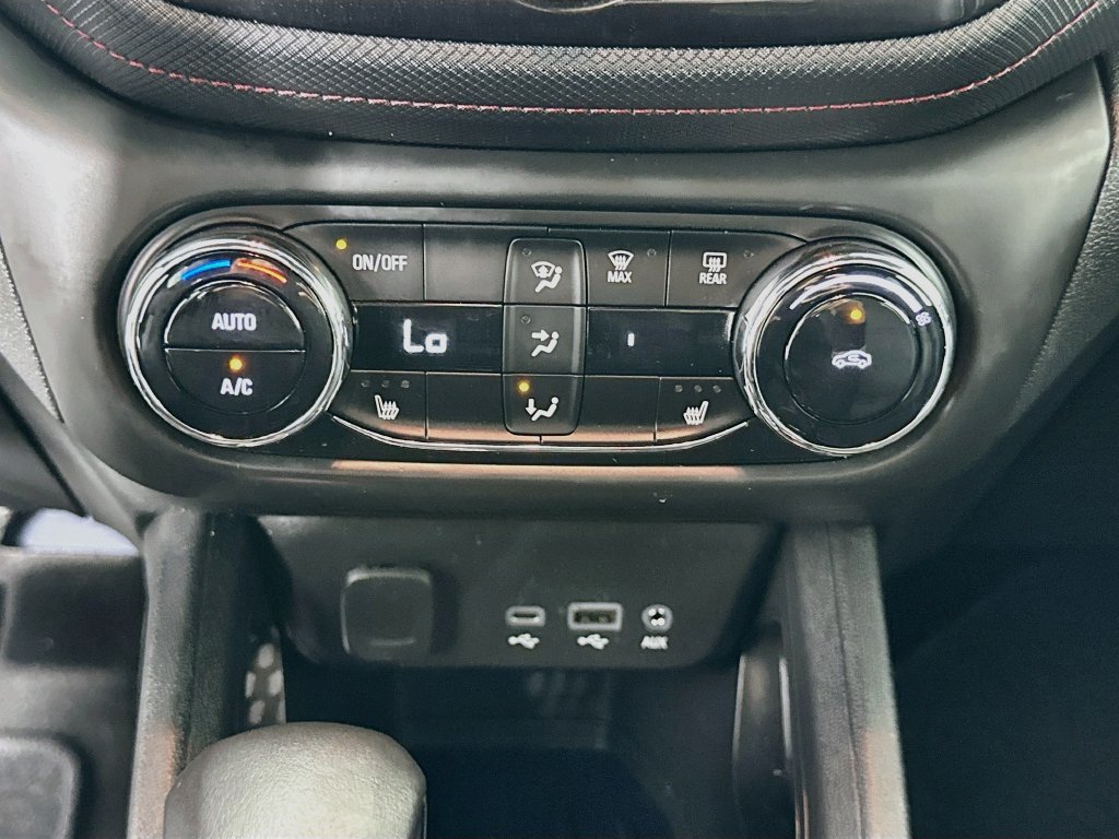 Used 2023 Chevrolet TrailBlazer RS w/ Convenience Package FWD image 20