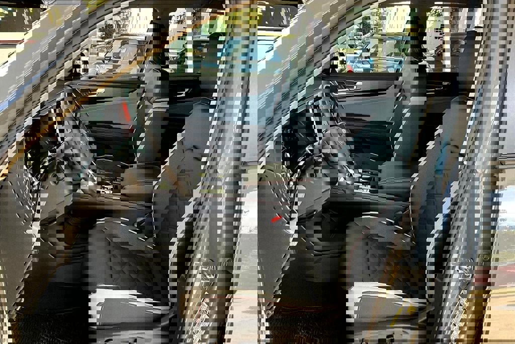 New 2026 Volkswagen Atlas Peak Edition image 18