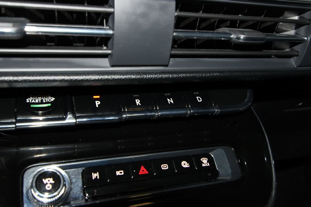 Used 2024 Lincoln Corsair Grand Touring w/ Equipment Group 301A image 17