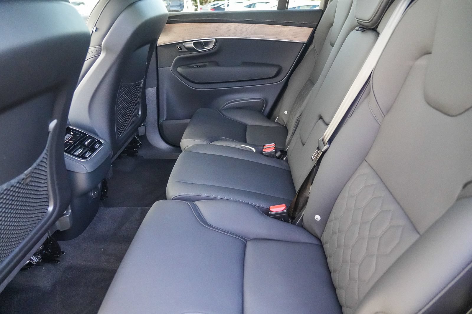 Certified 2026 Volvo XC90 B6 Core AWD/4WD image 20