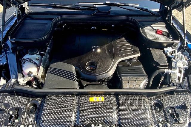 Used 2026 Mercedes-Benz GLS 450 4MATIC image 26