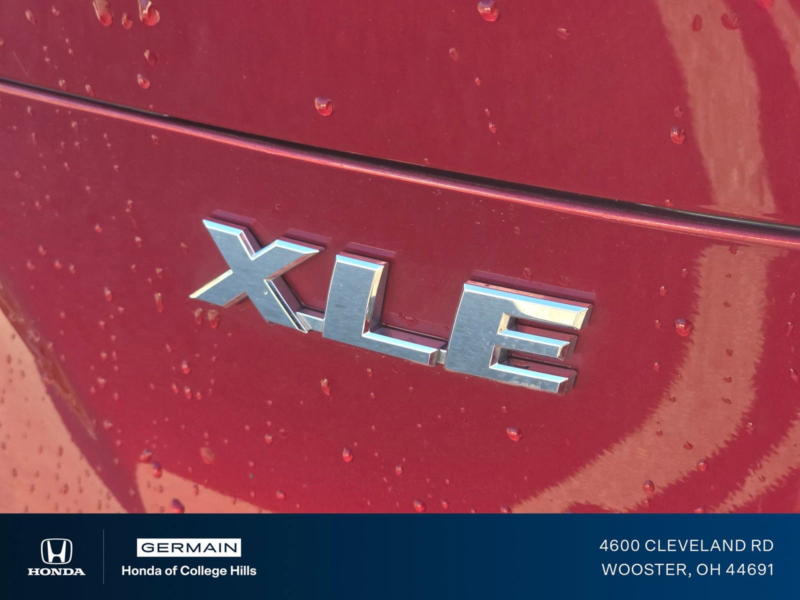 Used 2024 Toyota Venza XLE AWD/4WD image 17