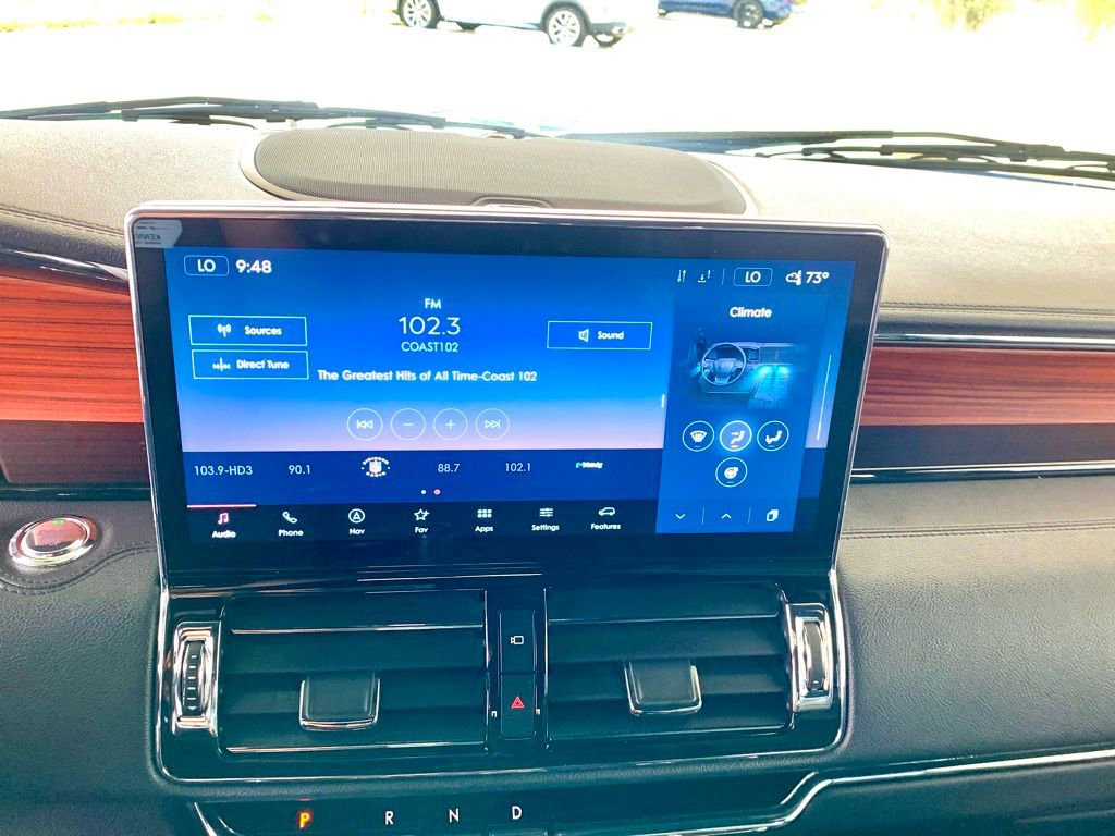 Used 2024 Lincoln Navigator L 4WD image 42