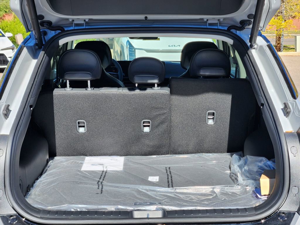 New 2025 Kia EV6 Wind image 13