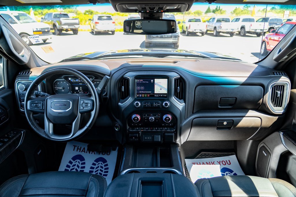 Used 2022 GMC Sierra 1500 Denali w/ Driver Alert Package II AWD/4WD image 17