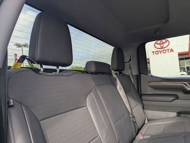 Used 2025 Chevrolet Silverado 1500 LT image 30