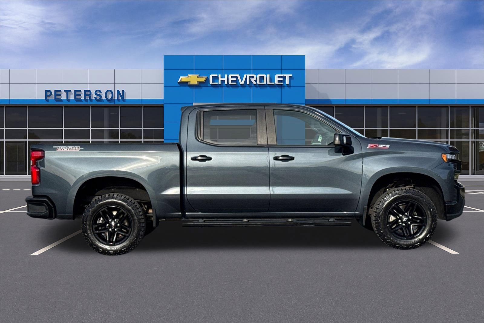 Certified 2021 Chevrolet Silverado 1500 LT Trail Boss w/ Convenience Package II AWD/4WD image 3