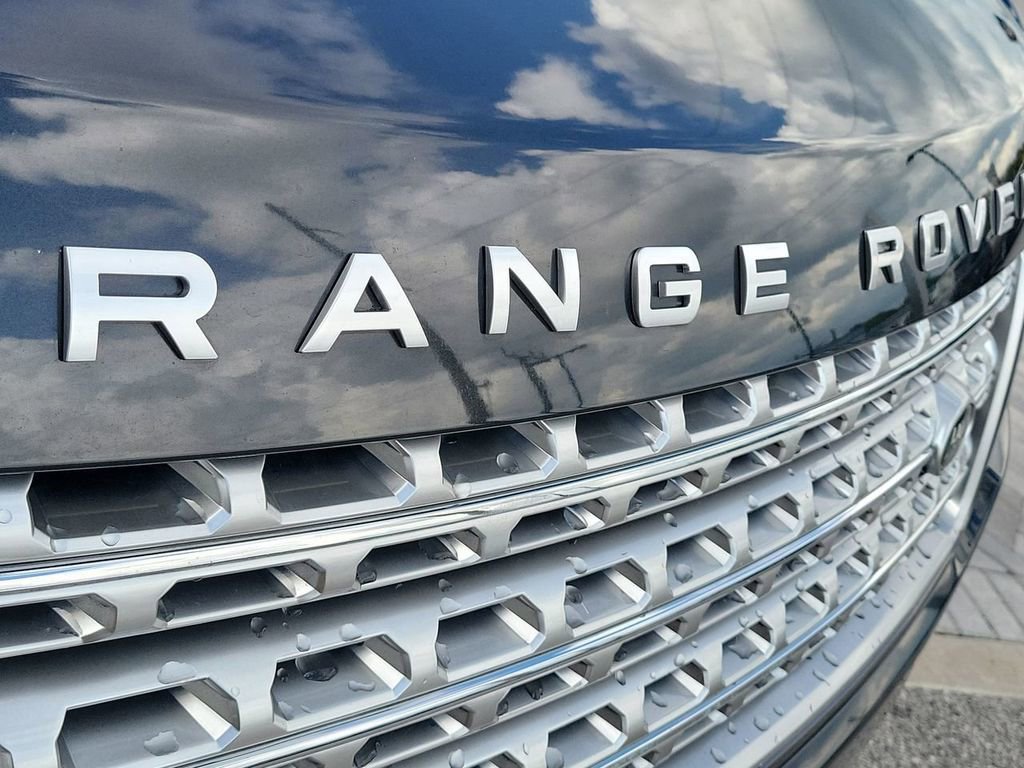 Used 2015 Land Rover Range Rover Long Wheelbase Autobiography image 9