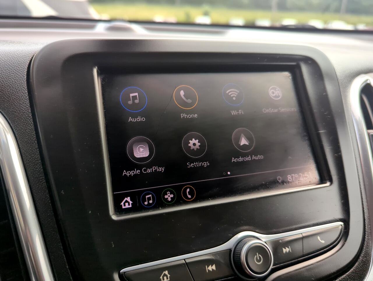 Used 2020 Chevrolet Equinox LT image 17