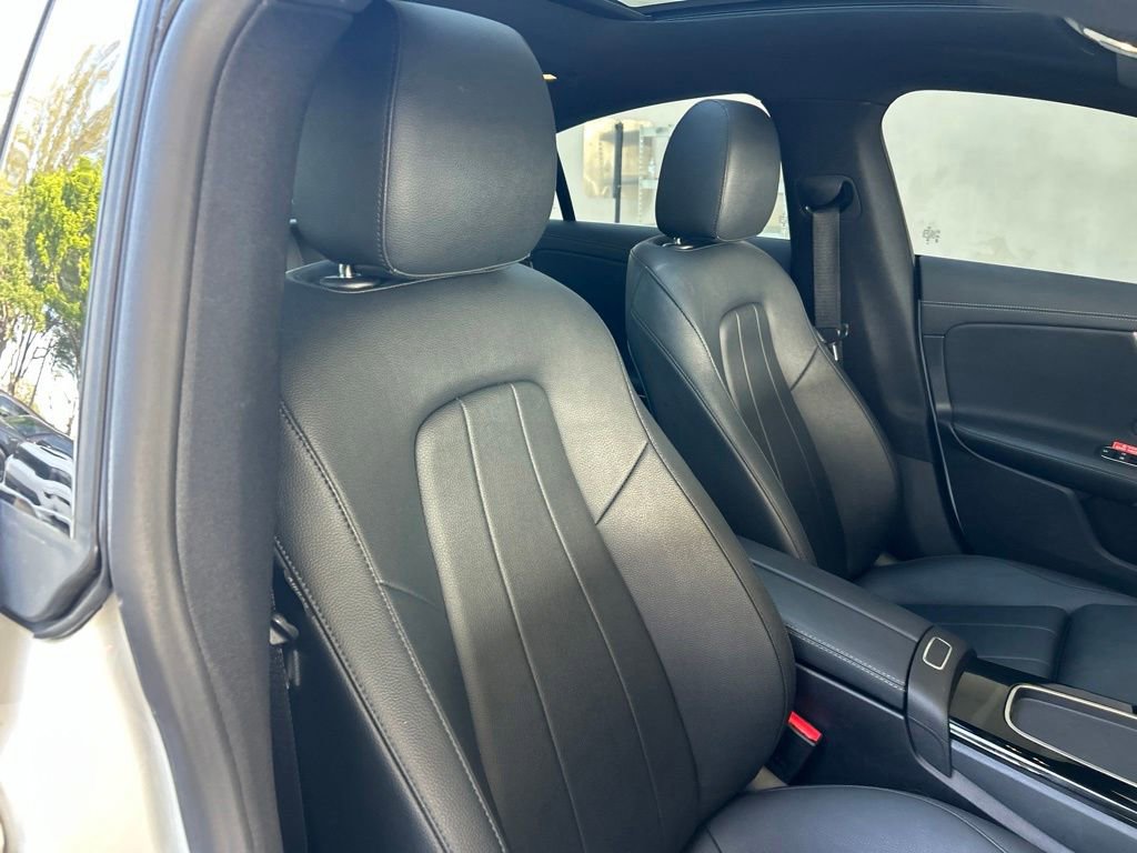 Used 2025 Mercedes-Benz CLA 250 image 23