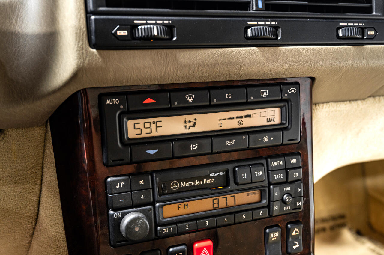 Used 1998 Mercedes-Benz SL 500 image 22