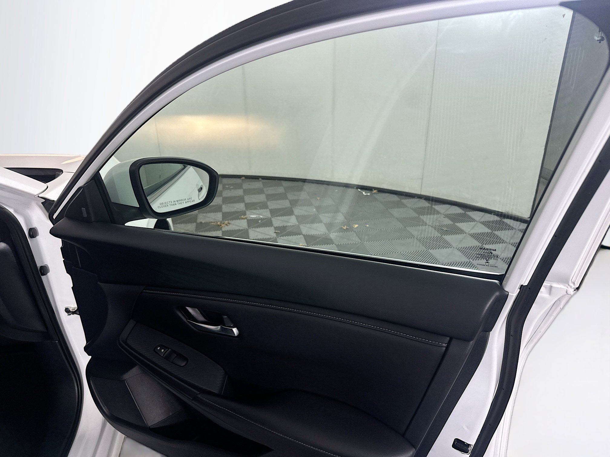 Used 2024 Nissan Sentra SV image 29