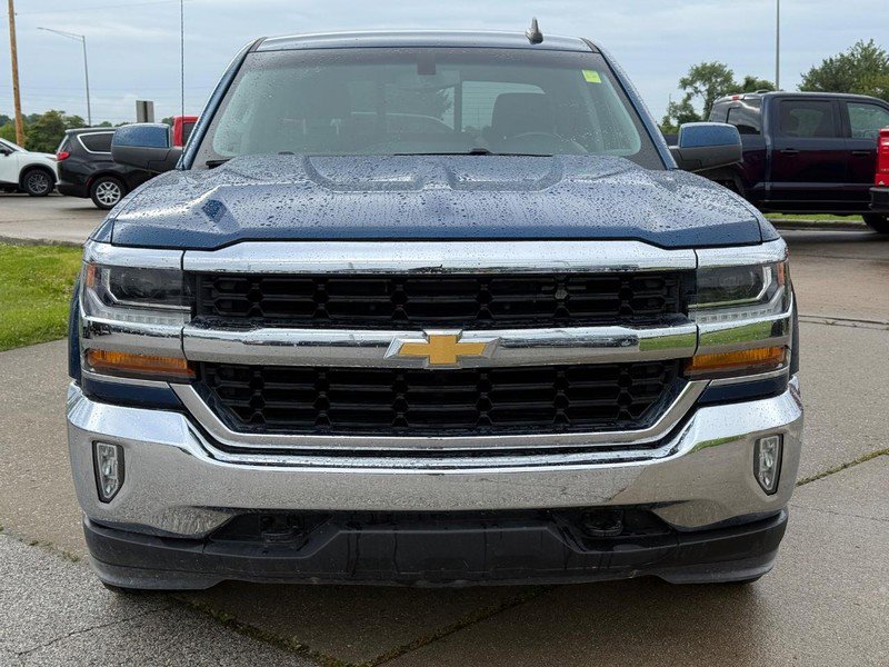Used 2018 Chevrolet Silverado 1500 LT w/ All Star Edition AWD/4WD image 9