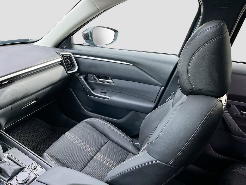 Used 2025 MAZDA CX-50 AWD 2.5 S w/ Weather Package image 22