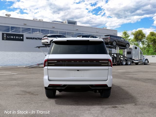 New 2027 Lincoln Navigator Reserve AWD/4WD image 8