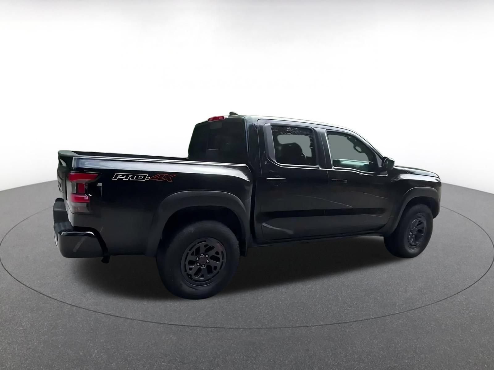 Used 2026 Nissan Frontier PRO-4X AWD/4WD image 14