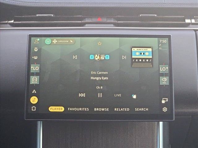 Used 2026 Land Rover Range Rover SE AWD/4WD image 12