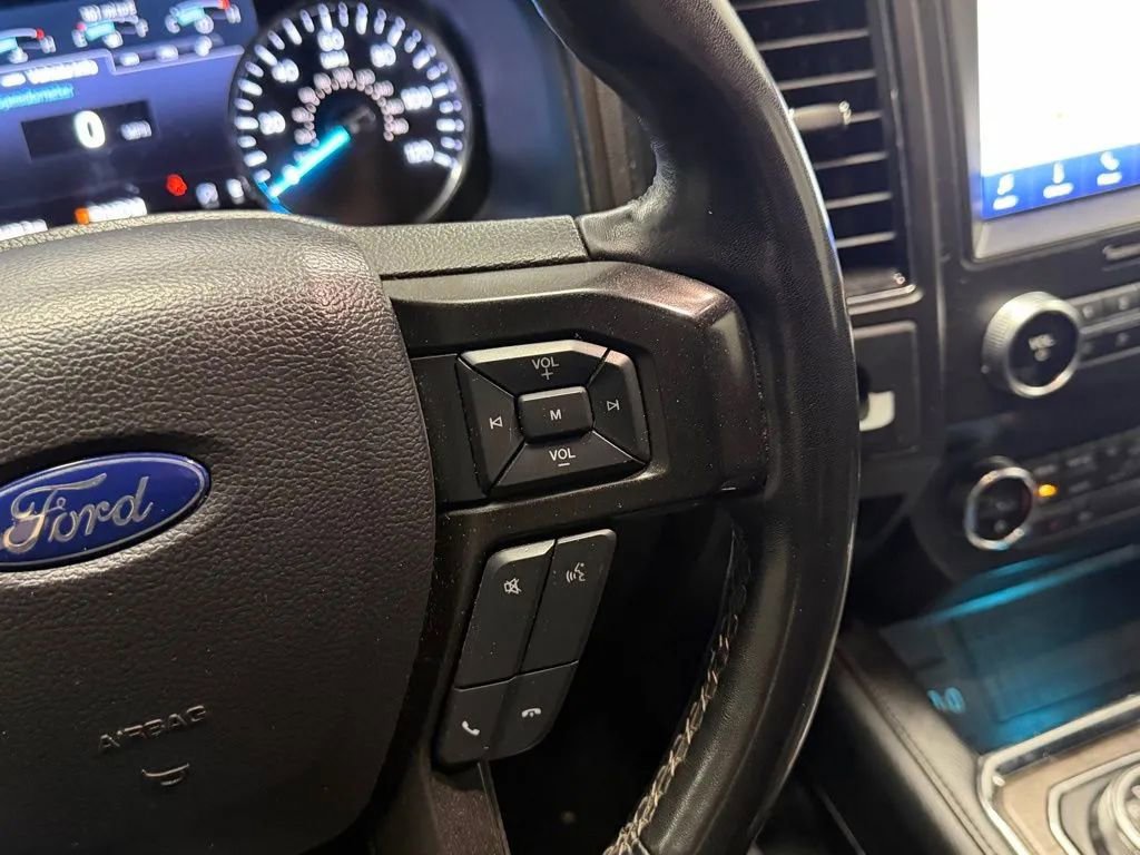 Used 2020 Ford Expedition Limited AWD/4WD image 17