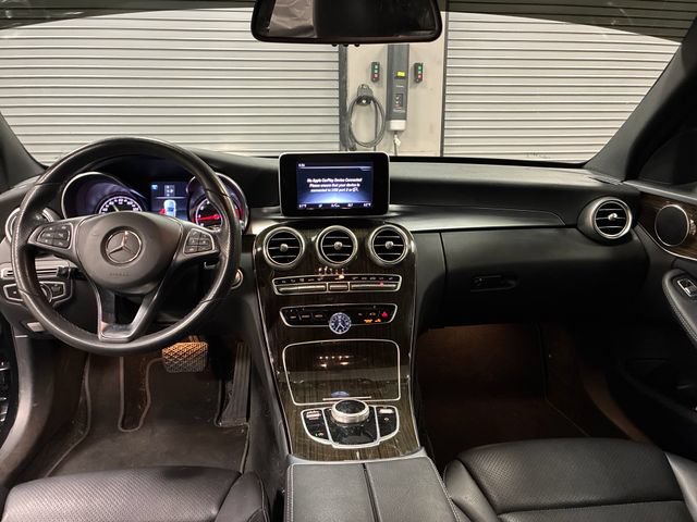 Used 2018 Mercedes-Benz C 300 4MATIC Sedan image 12