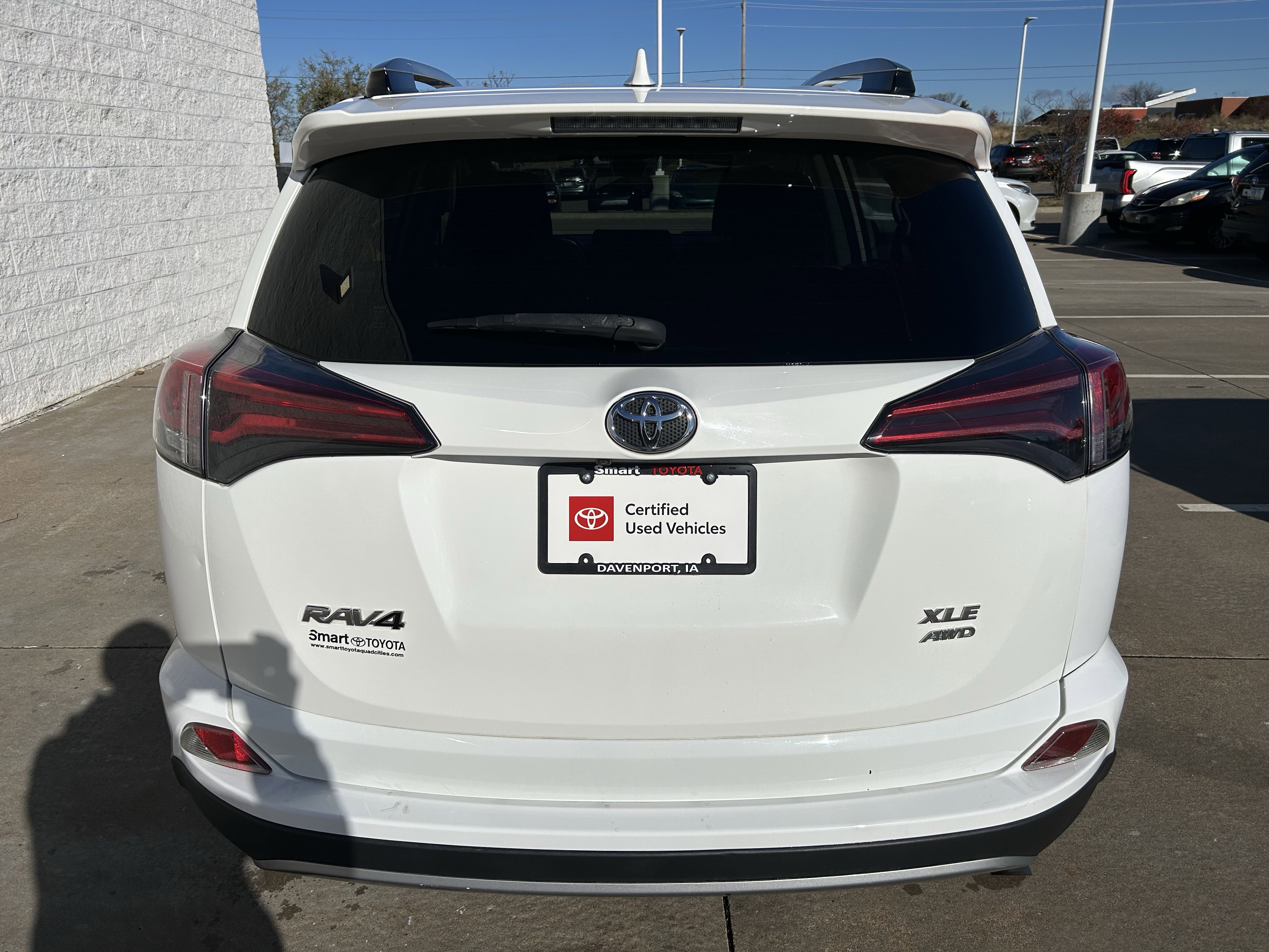 Certified 2018 Toyota RAV4 XLE image 5