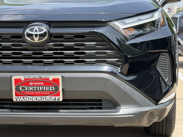 Certified 2022 Toyota RAV4 XLE w/ Convenience Package FWD image 9