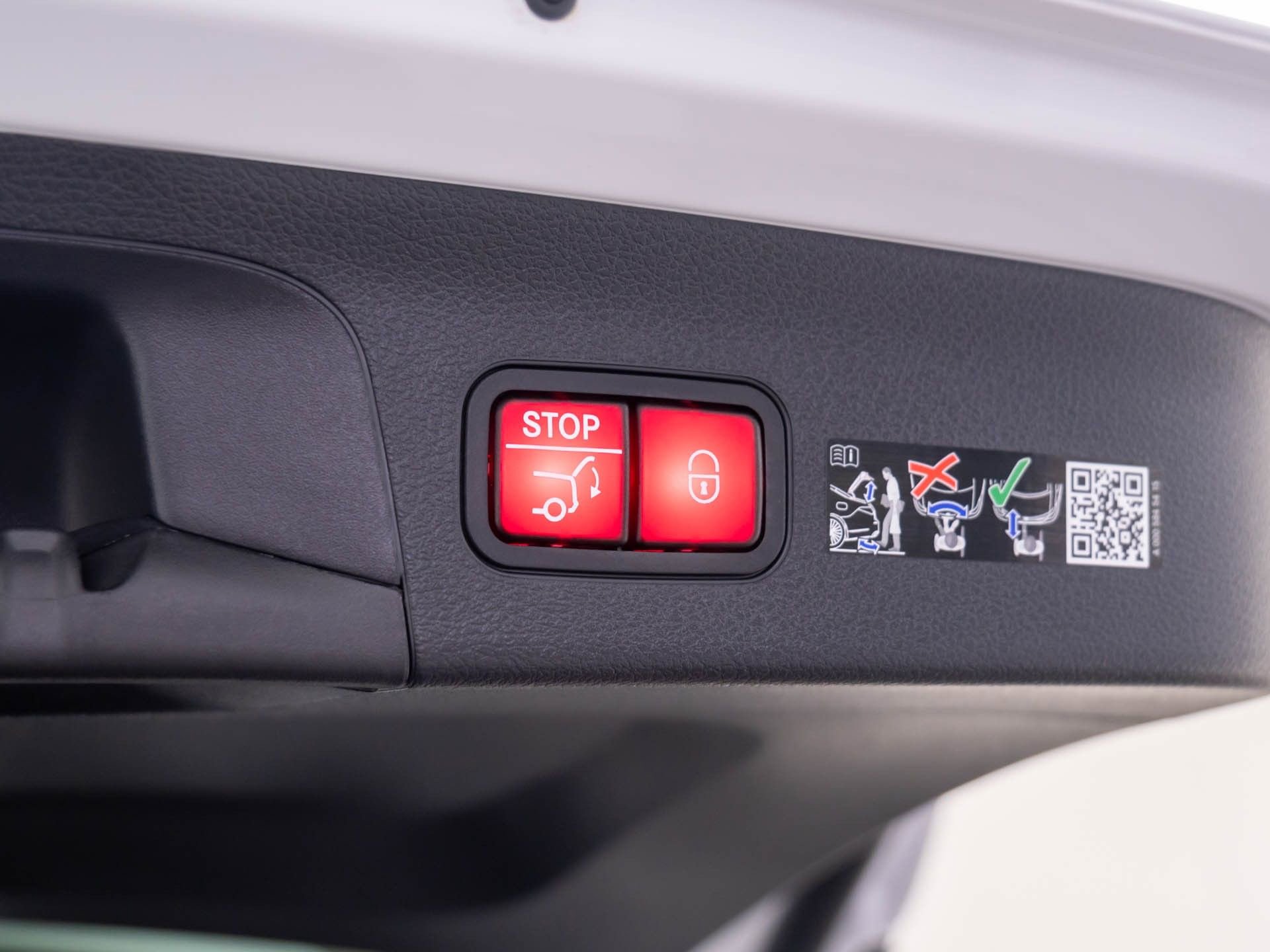 New 2026 Mercedes-Benz GLS 580 4MATIC image 33