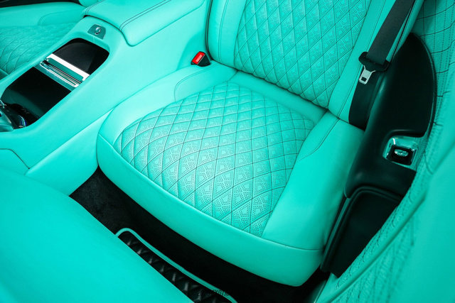 Used 2017 Rolls-Royce Wraith image 40