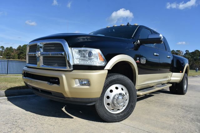 Used 2014 RAM 3500 Laramie Longhorn image 5