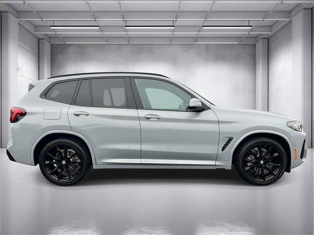 Used 2023 BMW X3 sDrive30i w/ M Sport Package RWD image 2