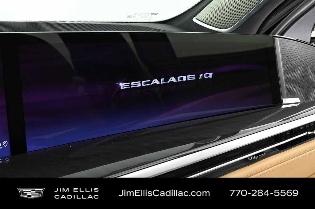 New 2025 Cadillac Escalade IQ Luxury 2 AWD/4WD image 17
