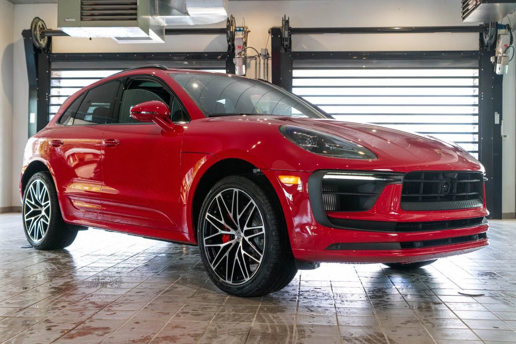 New 2026 Porsche Macan S image 8