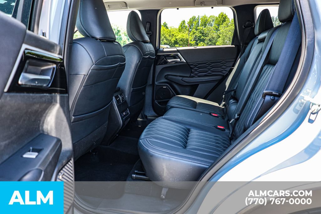 Used 2025 Mitsubishi Outlander SEL FWD image 18