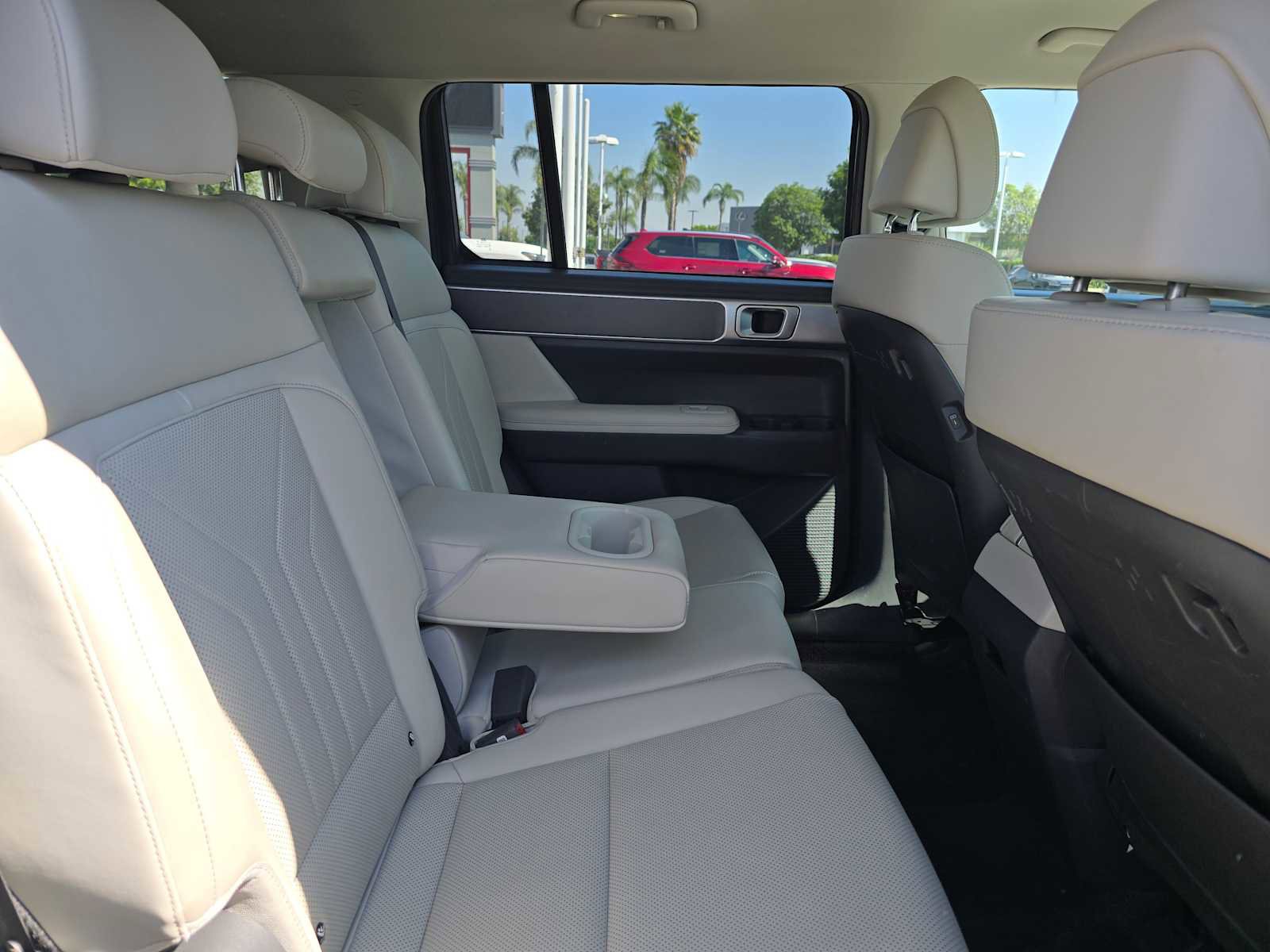 Used 2024 Hyundai Santa Fe SEL image 12