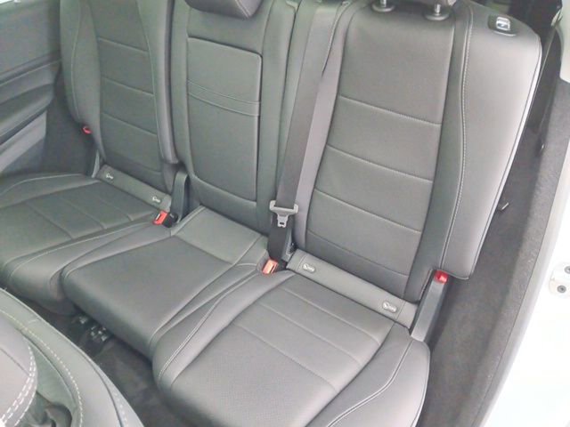 Used 2024 Mercedes-Benz GLE 350 4MATIC w/ AMG Line Exterior image 44