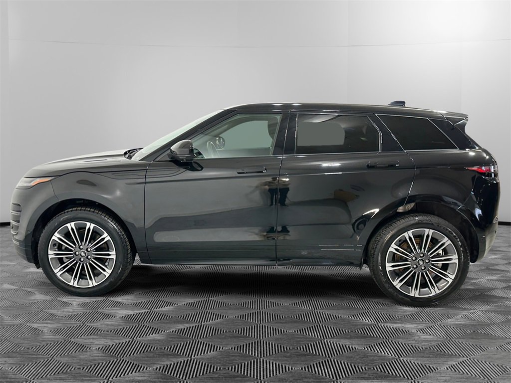 Used 2025 Land Rover Range Rover Evoque Dynamic SE image 2