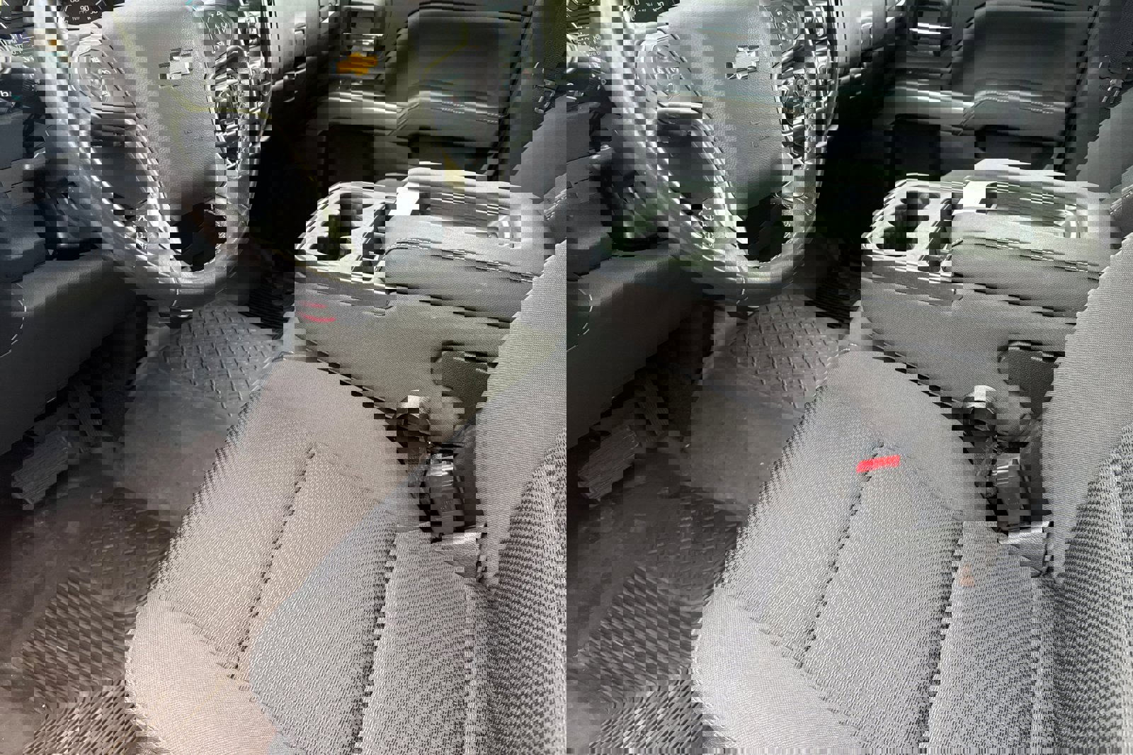 Used 2018 Chevrolet Silverado 1500 LT w/ All Star Edition image 11