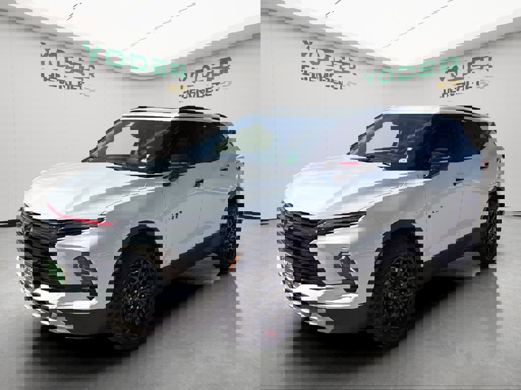 Used 2023 Chevrolet Blazer LT image 46