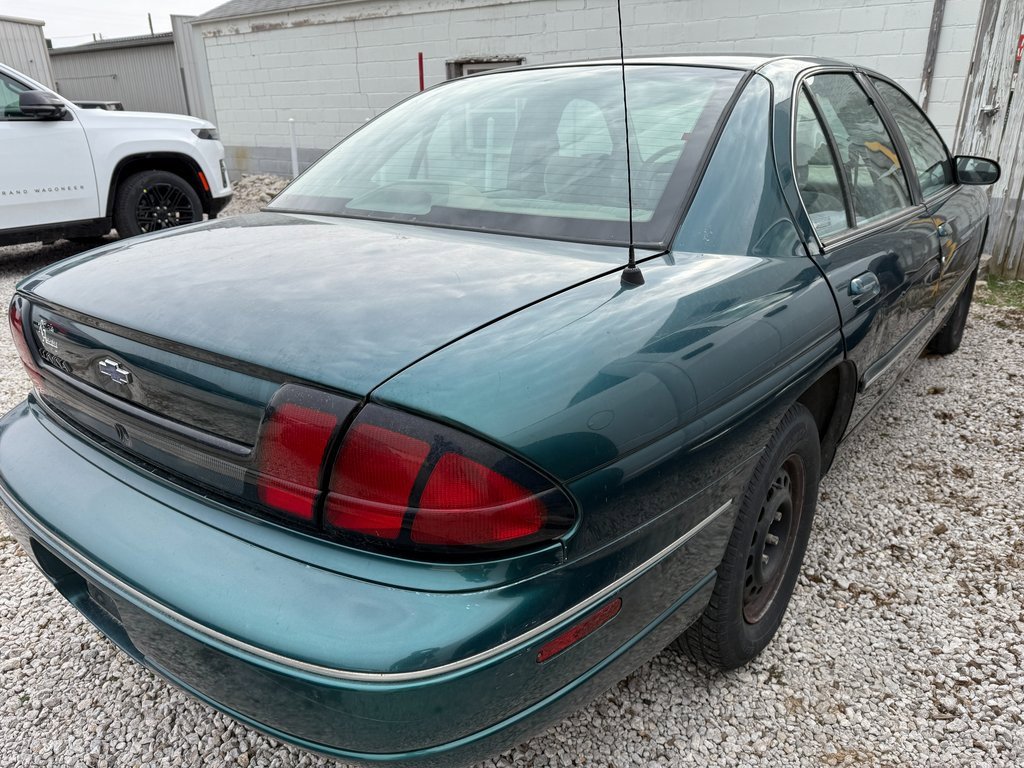 Used 2001 Chevrolet Lumina w/ Preferred Equipment Group image 6
