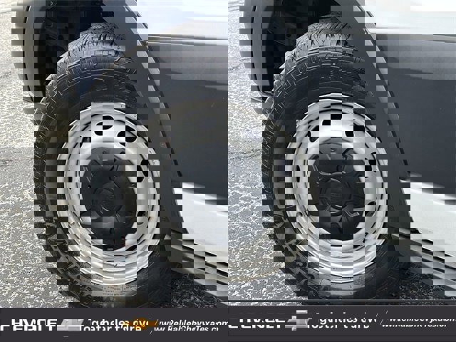 Used 2019 Ford Transit 150 XL image 10